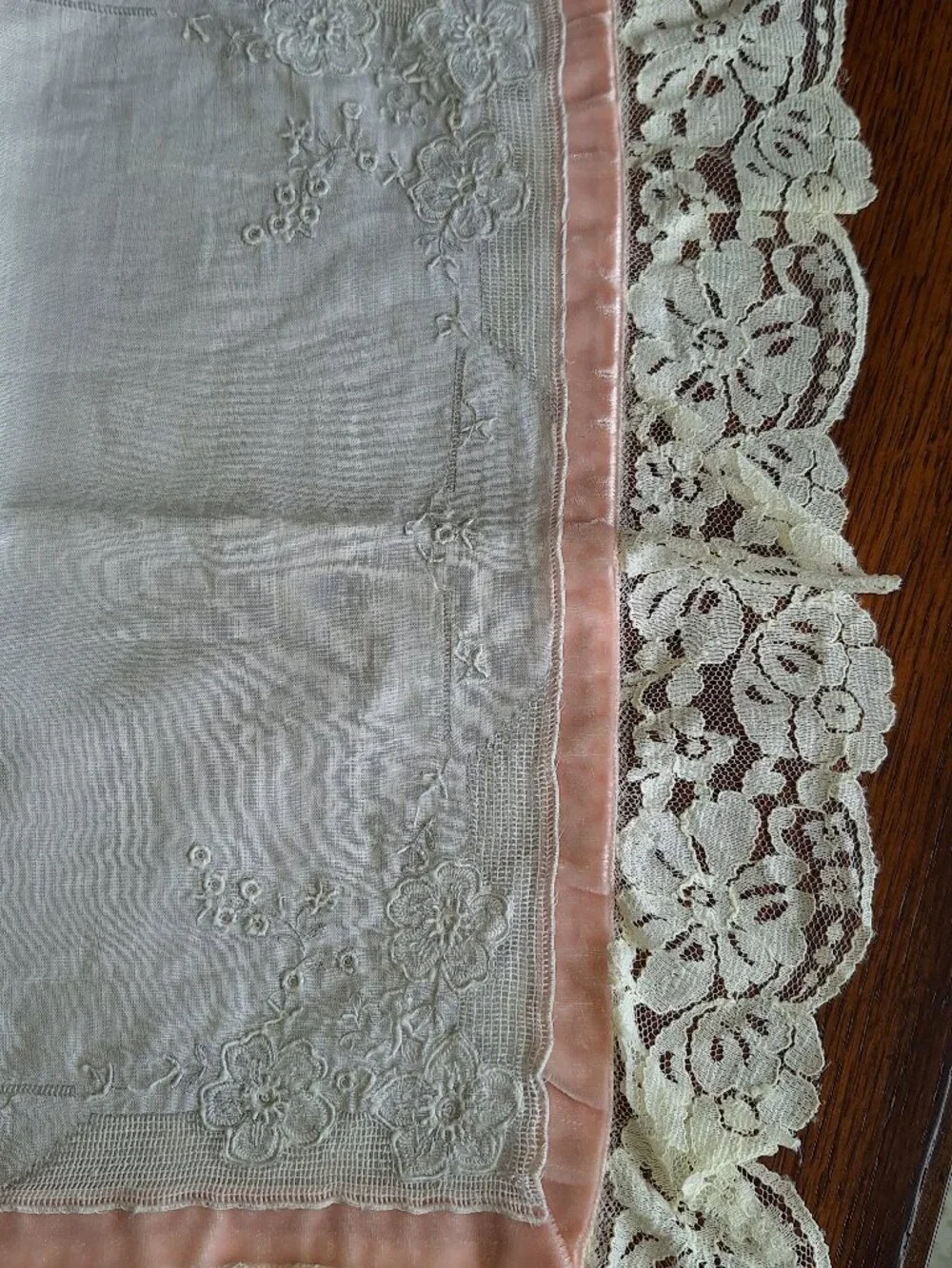 Vintage Hanky Pillow Case with Lace